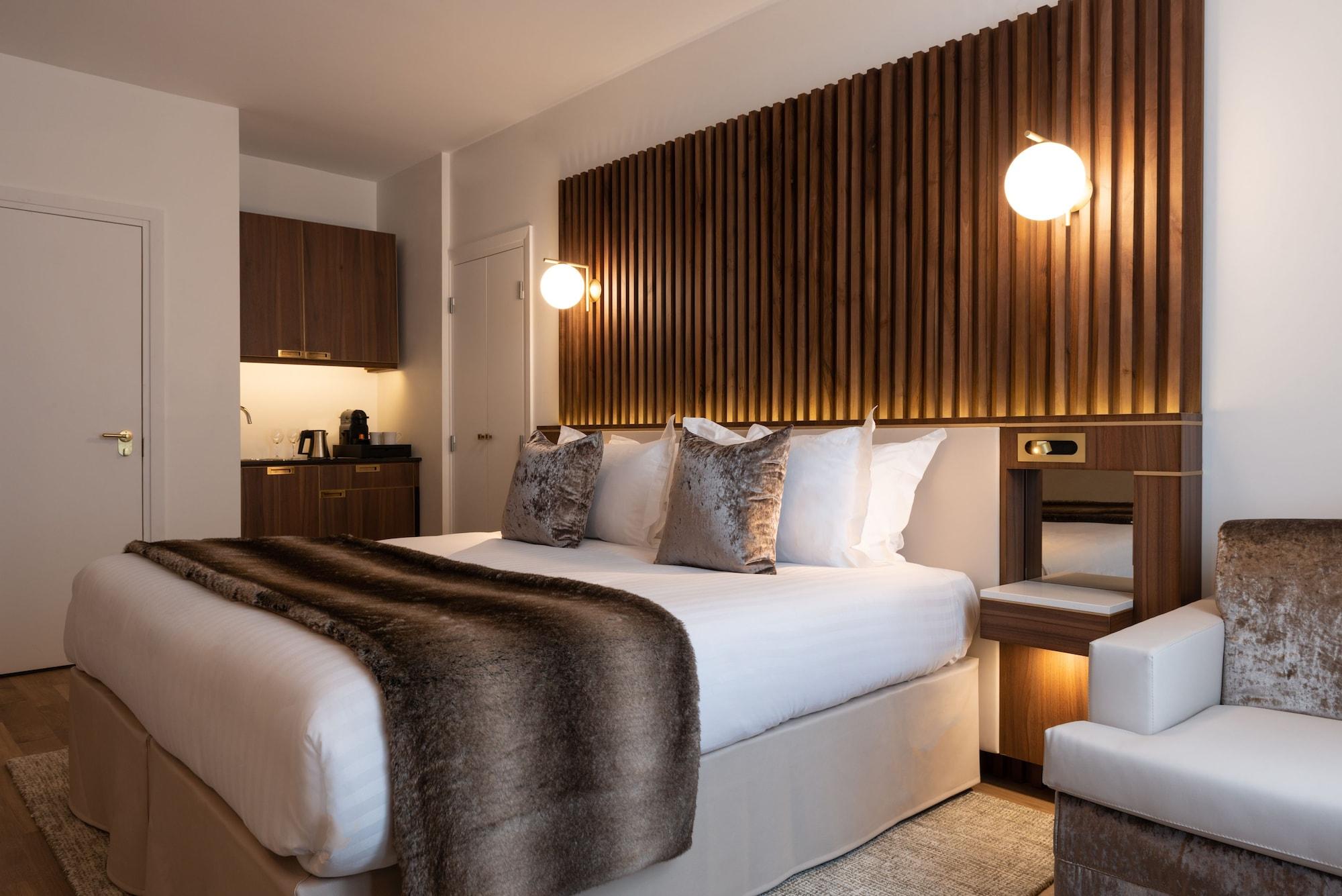 Lord Byron Hotel Paris Bagian luar foto