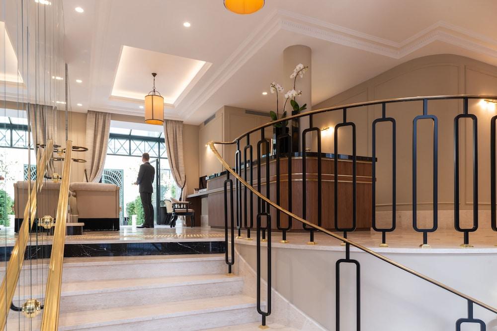Lord Byron Hotel Paris Bagian luar foto