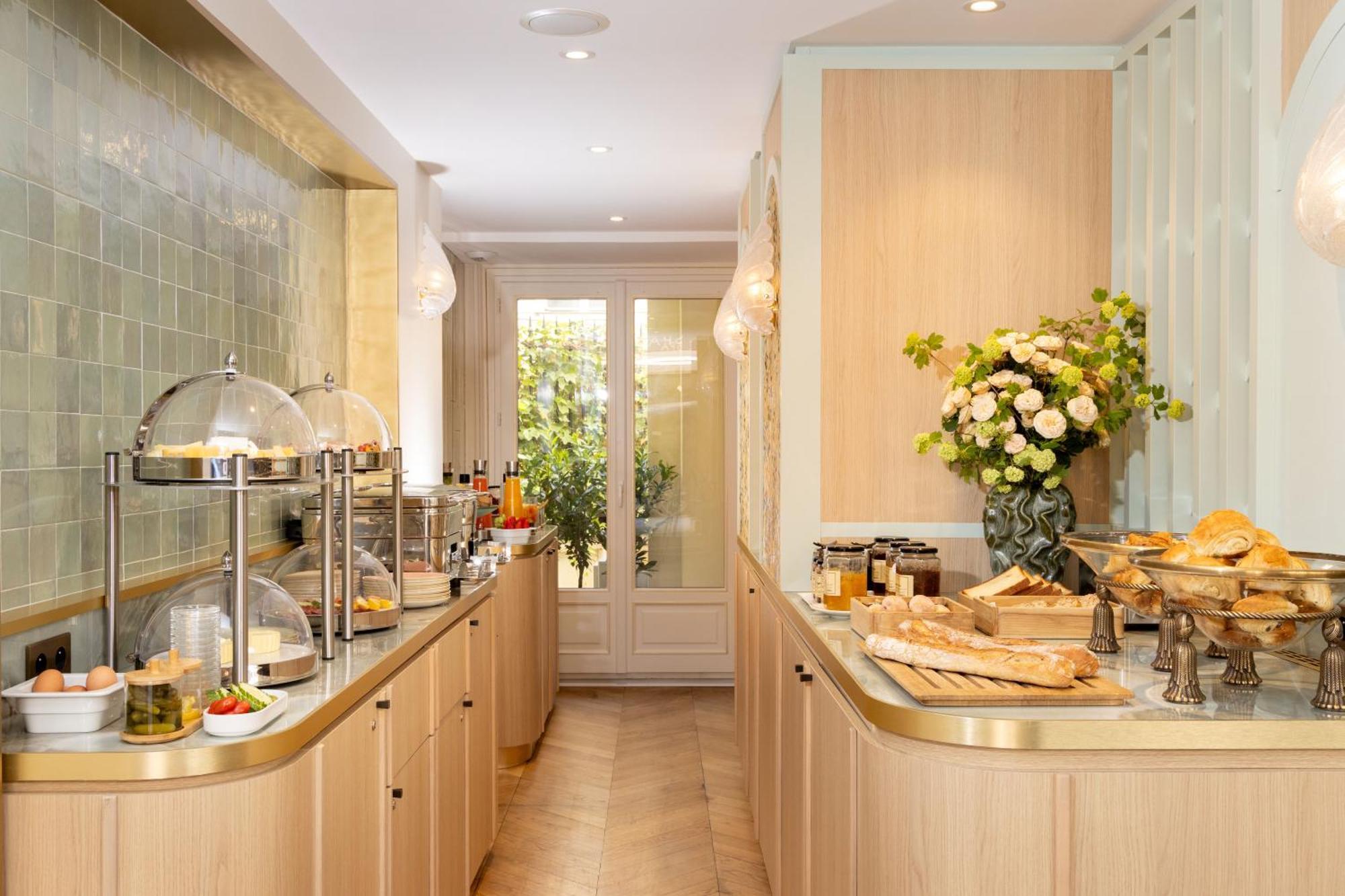Lord Byron Hotel Paris Bagian luar foto